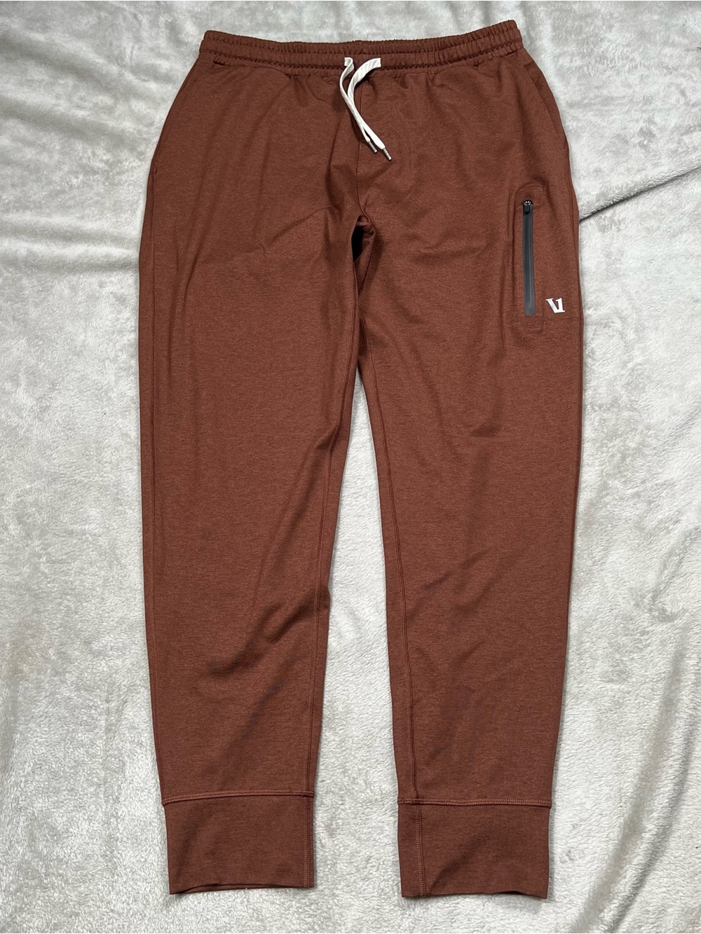 Vuori Sunday Performance Jogger Men L Red Stretch Wicking Athletic Heather V416